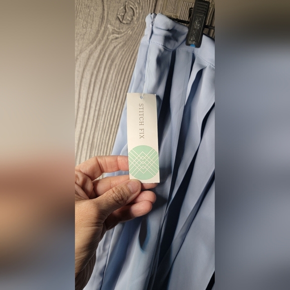 NWT Pleated stich-fix Skirt in Light Blue Katie Sturino x Stitch Fix size XL - Picture 3 of 6